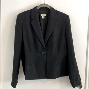 Ann Taylor LOFT Petites Black Blazer